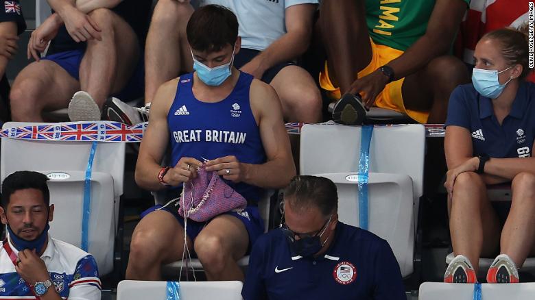 Tom Daley knits a dog sweater during women's final In Tokyo 2020 Olympics