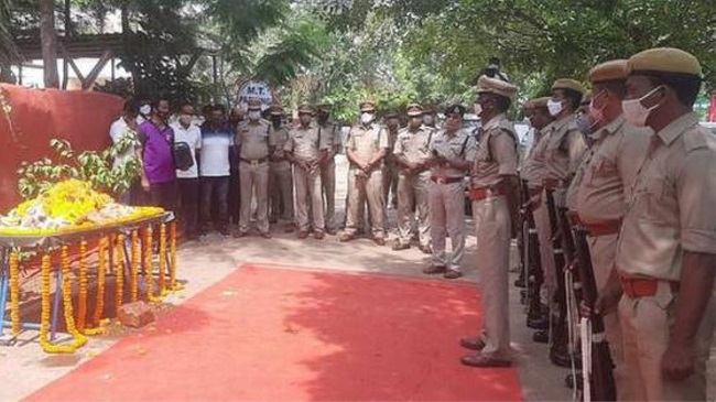 Sniffer dog worked with Vishakhapatnam Police passes away